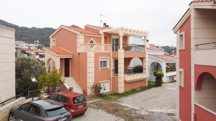 Endless Blue Seaside Villa Palaiontsiflikion Exterior photo